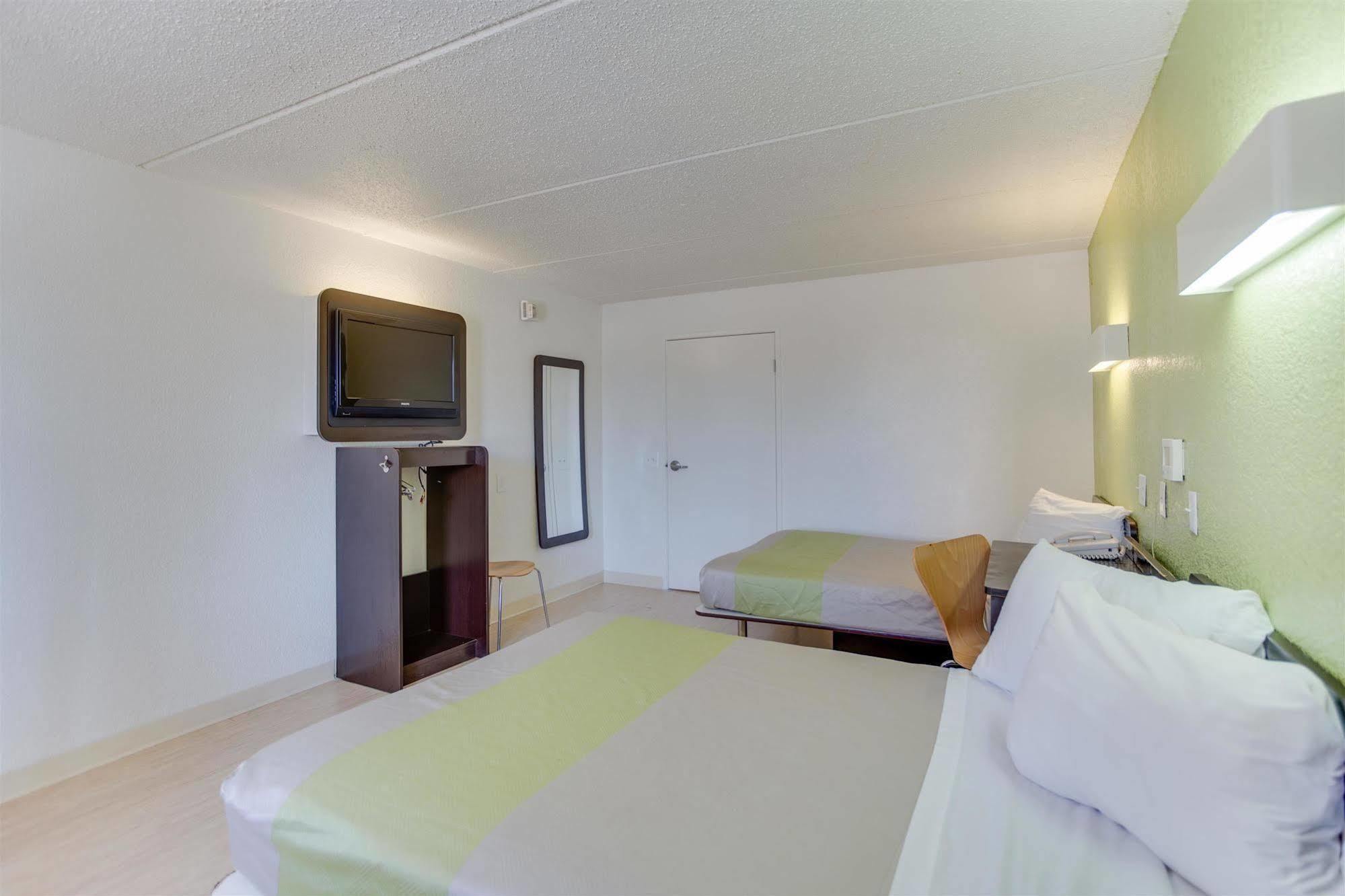 Motel 6 Houston, Tx - West Exteriör bild