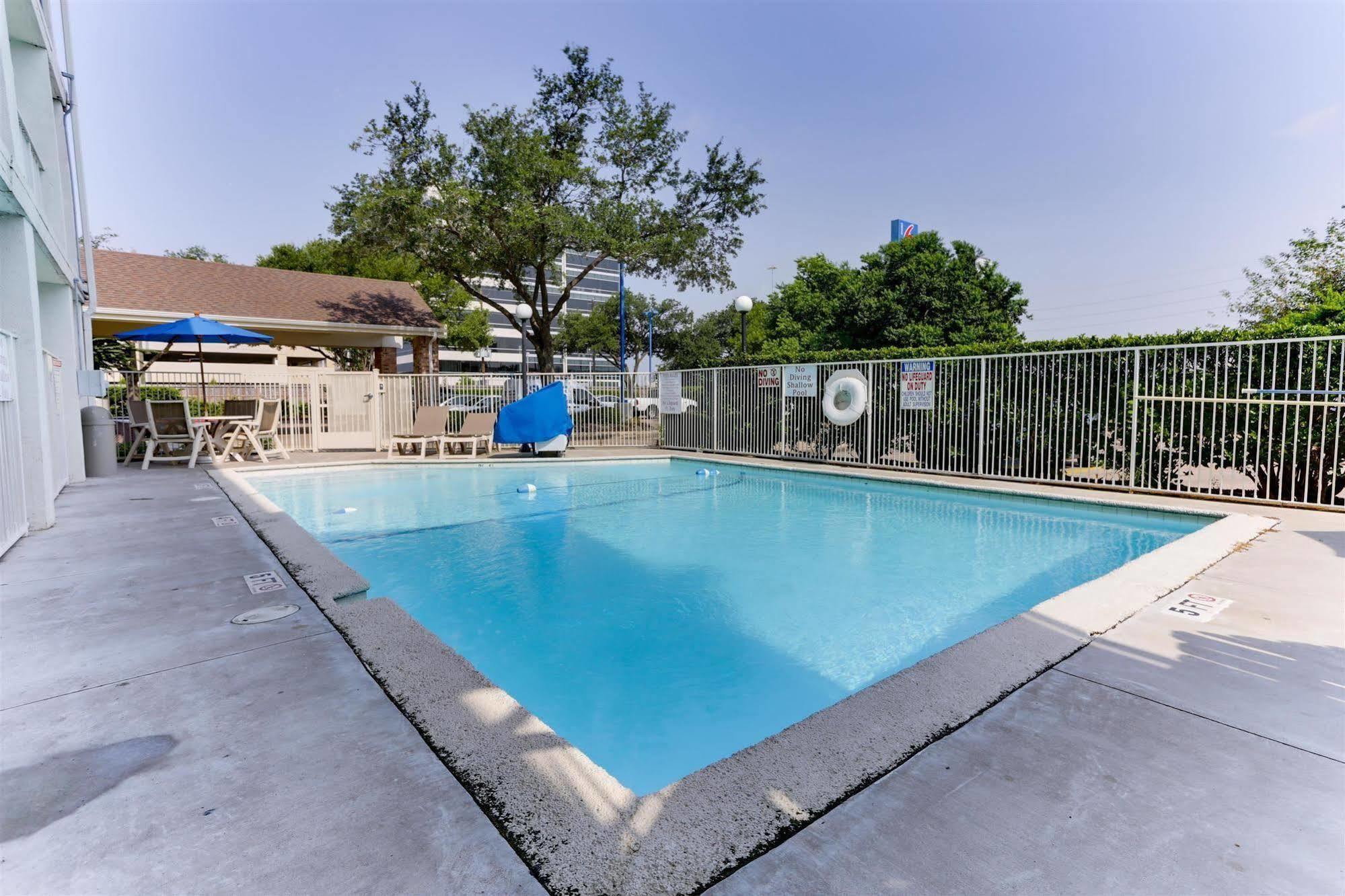 Motel 6 Houston, Tx - West Exteriör bild